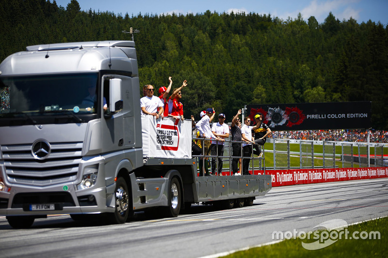 The drivers parade