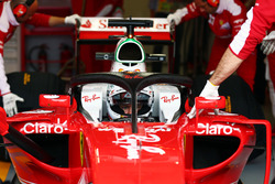 Sebastian Vettel, Ferrari SF16-H running the Halo cockpit cove