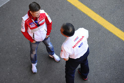 Кейсі Стоунер, Ducati Team, Шухі Накамото, віце-президент Honda Racing Corporation