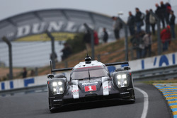 #1 Porsche Team Porsche 919 Hybrid: Тімо Бернхард, Марк Веббер, Брендон Хартлі