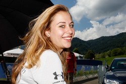 Sophia Flörsch, Motopark