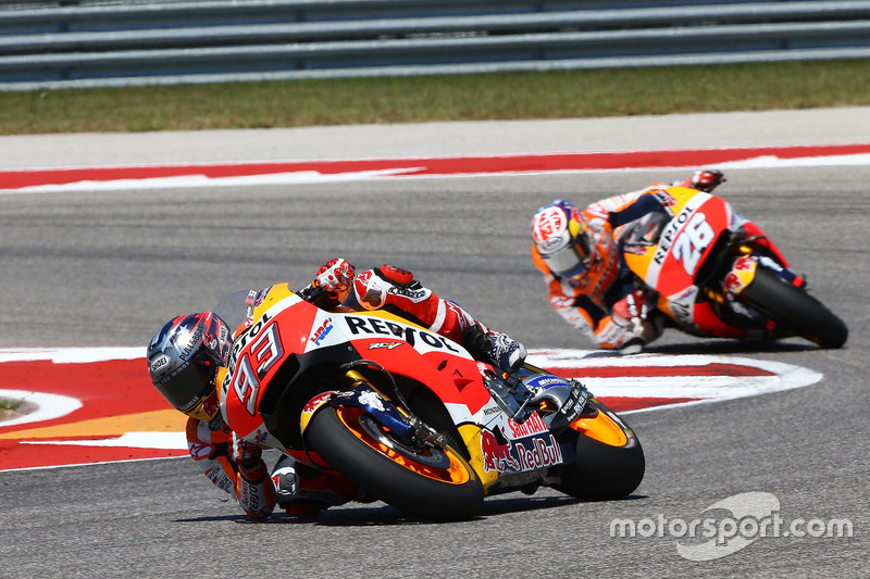 <img src="http://cdn-1.motorsport.com/static/custom/car-thumbs/MOTOGP_2017/BIKES/Honda.png" width="80" /> Repsol Honda Team