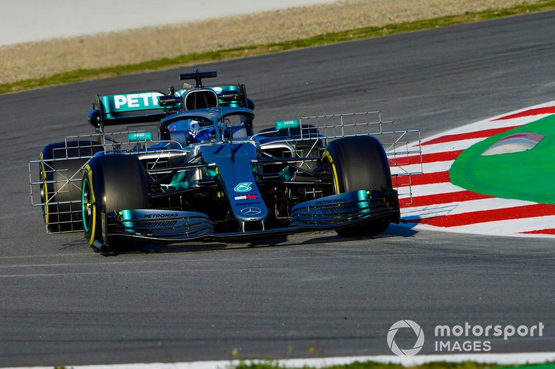 Valtteri Bottas, Mercedes AMG F1 W10, carries sensor equipment