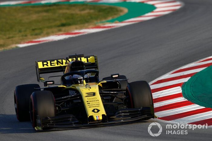 Daniel Ricciardo, Renault F1 Team R.S. 19