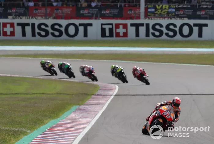 A MotoGP também adiou o GP da Argentina. No momento, a etapa inaugural da temporada será o GP da Espanha, marcado para o primeiro final de semana de maio