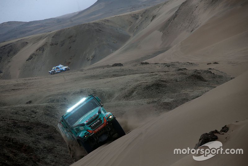 #513 Team De Rooy Iveco: Maurik van den Heuvel, Martijn van Rooij, Peter Kuijpers