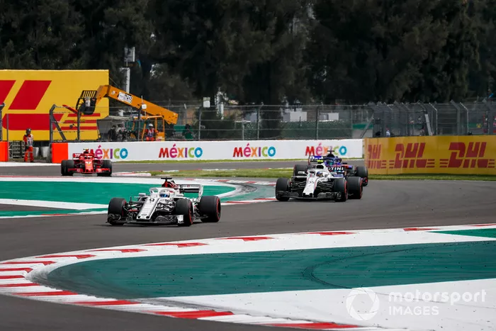 Marcus Ericsson, Sauber C37, Sergey Sirotkin, Williams FW41 y Brendon Hartley, Scuderia Toro Rosso STR13 