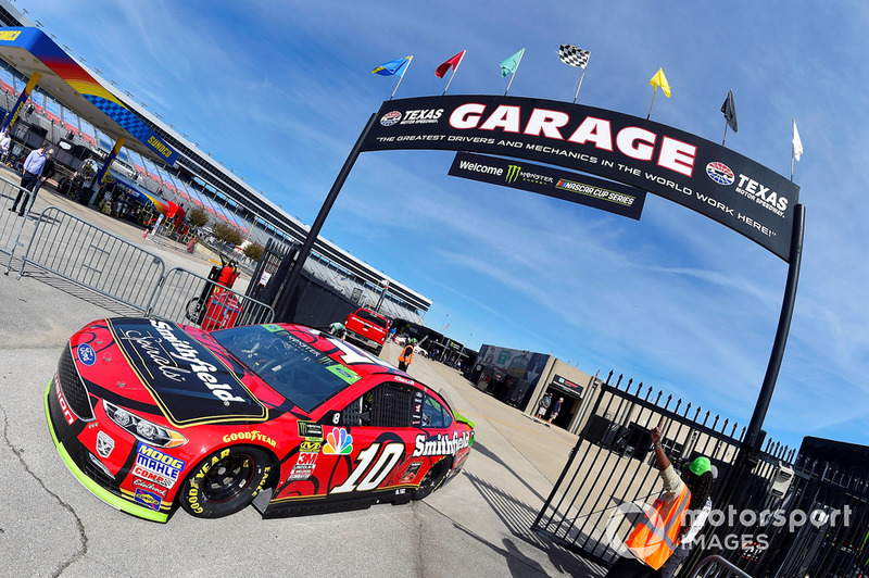 Aric Almirola, Stewart-Haas Racing, Ford Fusion Smithfield Spirals