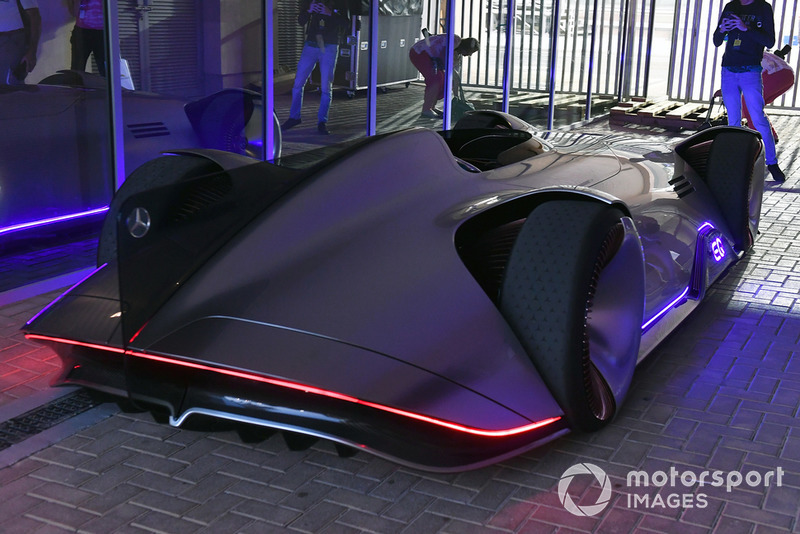 Mercedes-Benz EQ Silver Arrow concept