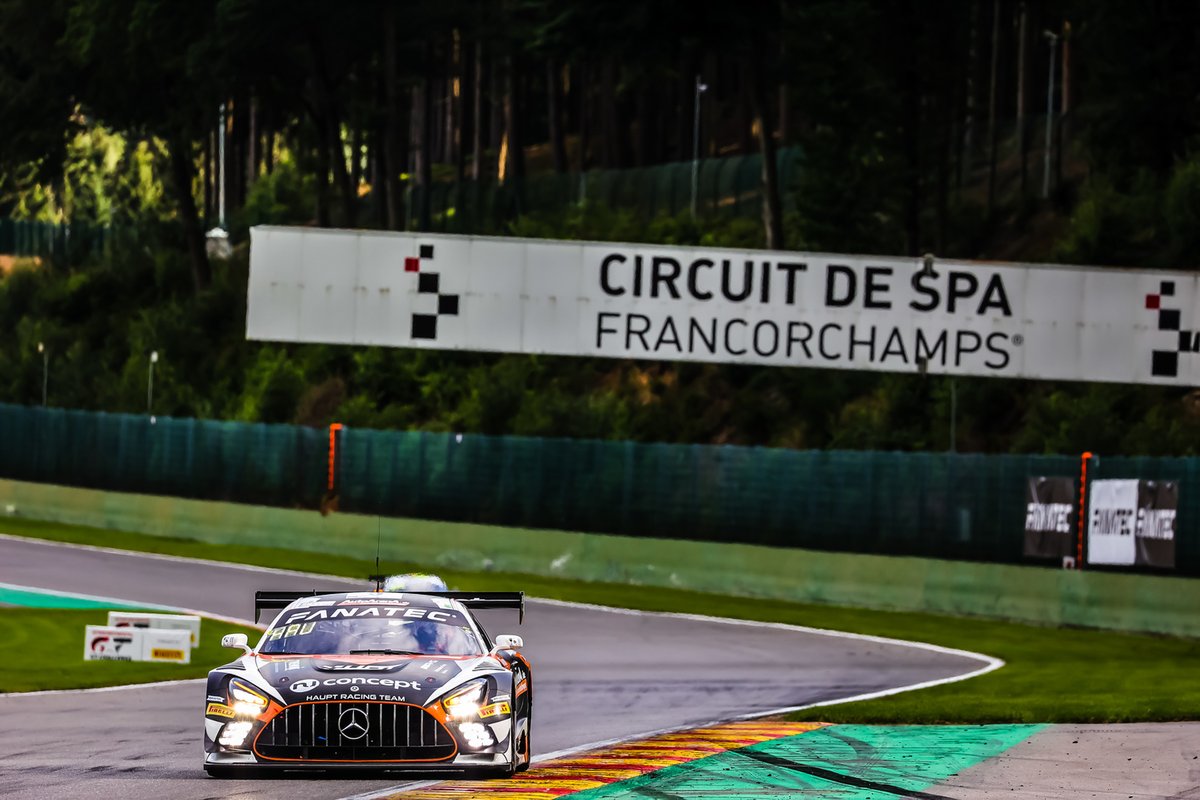 #5 HRT Mercedes-AMG GT3: Indy Dontje, Hubert Haupt, Patrick Assenheimer, Michele Beretta