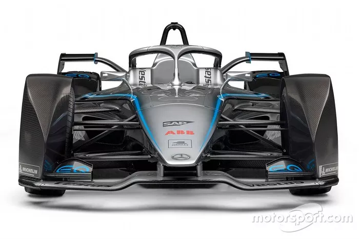 Mercedes-Benz EQ Silver Arrow 01