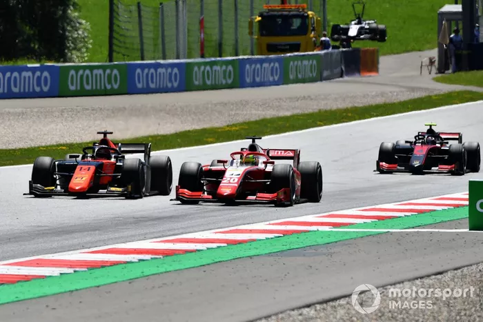 Mick Schumacher, Prema Racing, Nobuharu Matsushita, MP Motorsport, y Callum Ilott, UNI-Virtuosi