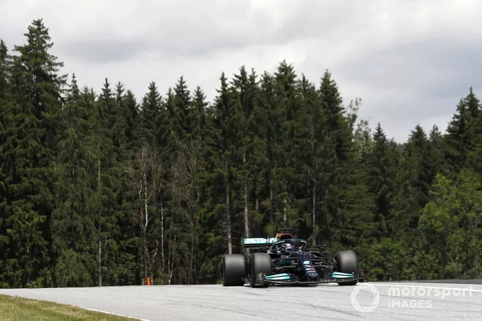 Lewis Hamilton, Mercedes W12