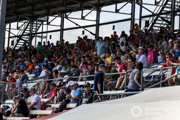 Aficionados en las gradas