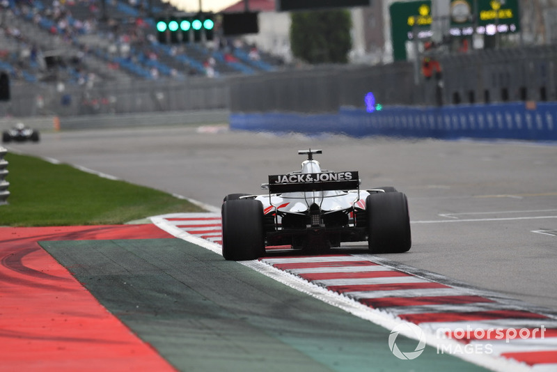 Romain Grosjean, Haas F1 Team VF-18