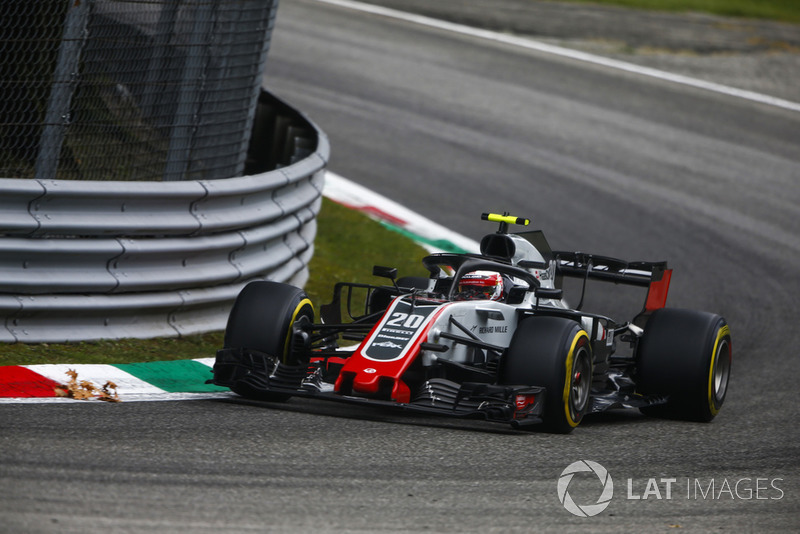 <img src="https://cdn-1.motorsport.com/static/custom/car-thumbs/F1_2018/TESTS/haas.png" alt="" width="250" /> Haas