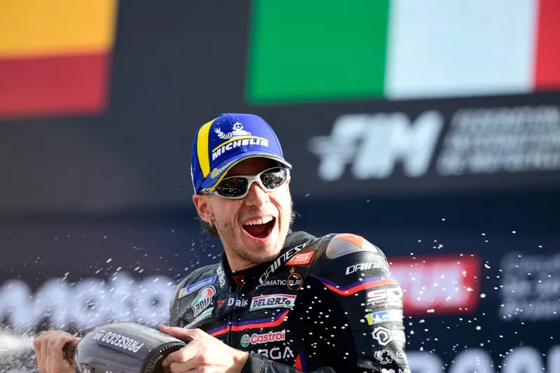Marco Bezzecchi, Aprilia Racing