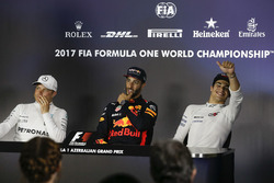 Valtteri Bottas, Mercedes AMG F1 Daniel Ricciardo, Red Bull Racing en Lance Stroll, Williams in de persconferentie