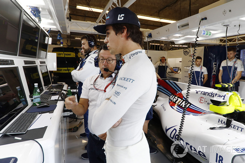 Lance Stroll, Williams with engineer Luca Baldisserri