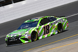 Kyle Busch, Joe Gibbs Racing, Toyota Camry Interstate Batteries