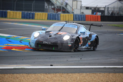 #77 Proton Competition Porsche 911 RSR: Крістіан РІід, Жюльєн Андлое, Метт Кемпбелл