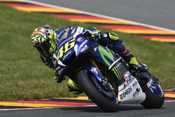 Валентино Россі, Yamaha Factory Racing
