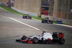 Romain Grosjean, Haas F1 Team VF-16