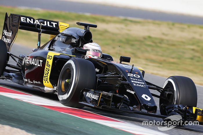 Kevin Magnussen, Renault Sport F1 Team RS16