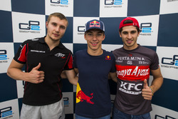 Пьер Гасли, PREMA Racing; Сергей Сироткин, ART Grand Prix, и Антонио Джовинацци, PREMA Racing