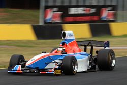 Tim Macrow test de Formula Thunder 5000