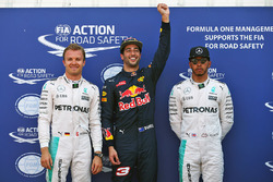 Polesitter Daniel Ricciardo, Red Bull Racing, tweede Nico Rosberg, Mercedes AMG F1 Team, derde Lewis