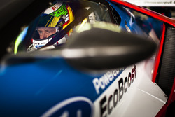 #67 Ford Chip Ganassi Racing Team UK Ford GT: Andy Priaulx