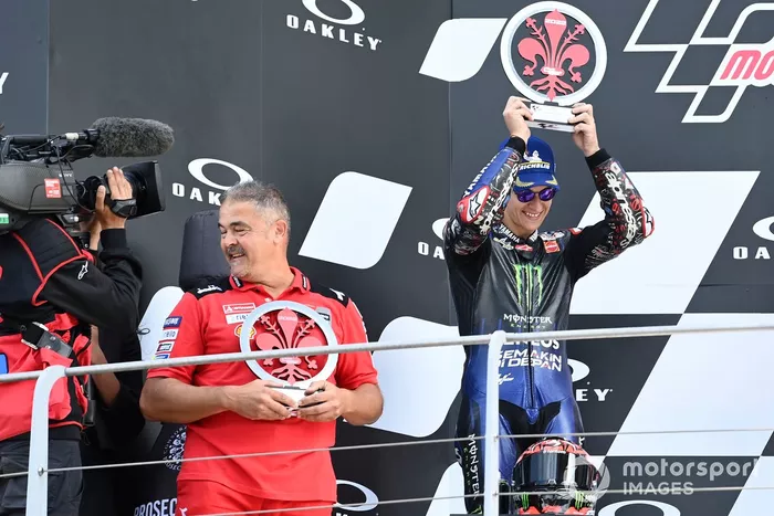 Podio: segundo lugar Fabio Quartararo, Yamaha Factory Racing