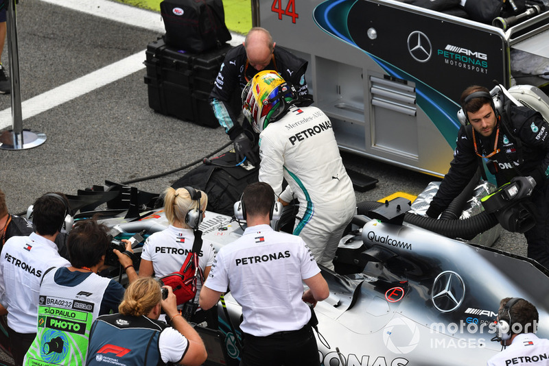 Lewis Hamilton, Mercedes AMG F1 W09 EQ Power+ on the grid 