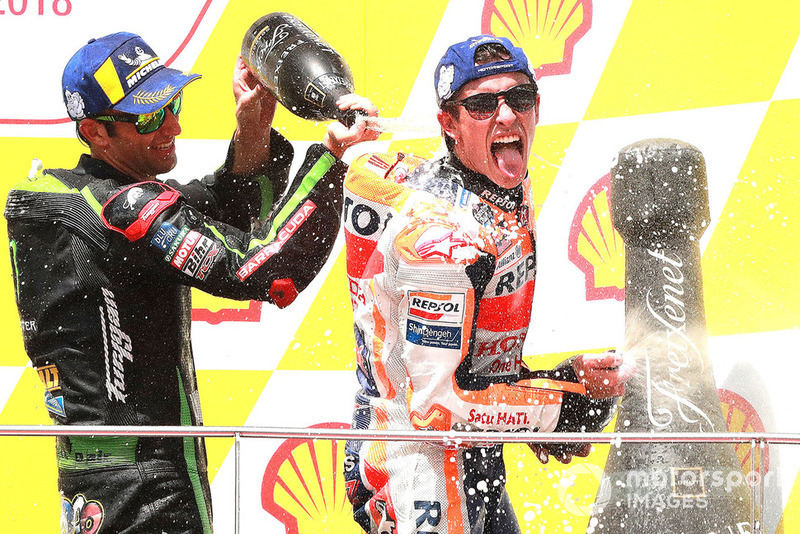 Podio: il vincitore della gara Marc Marquez, Repsol Honda Team, il terzo classificato Johann Zarco, Monster Yamaha Tech 3