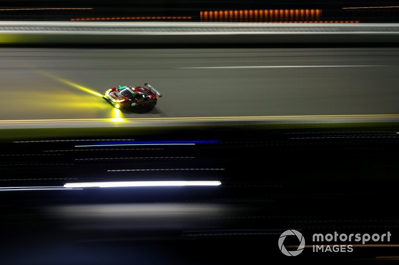 Пол Далла-Лана, Педро Лами, Матиас Лауда, Даниэль Серра, Spirit of Race, Ferrari 488 GT3 (№51)