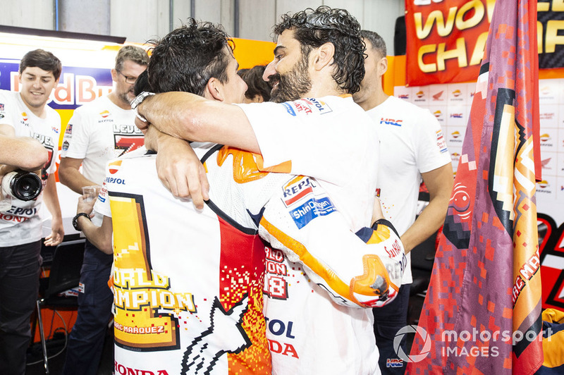 Marc Marquez, Repsol Honda Team celebra con su equipo