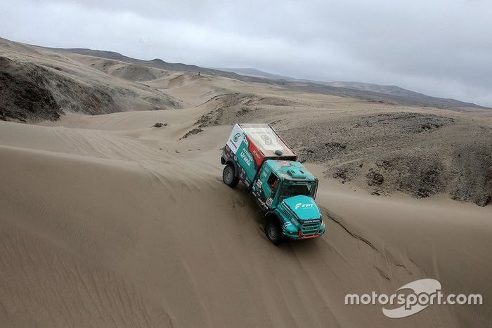 #505 Team De Rooy Iveco: Federico Villagra, Ricardo Torlaschi, Adrian Yacopini