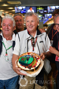 Ercole Colombo, fotógrafo celebra su Gran Premio número 700