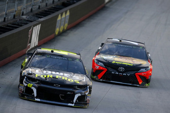 Jimmie Johnson, Hendrick Motorsports, Chevrolet Camaro Lowe's for Pros, Martin Truex Jr., Furniture Row Racing, Toyota Camry Bass Pro Shops/Ducks Unlimited