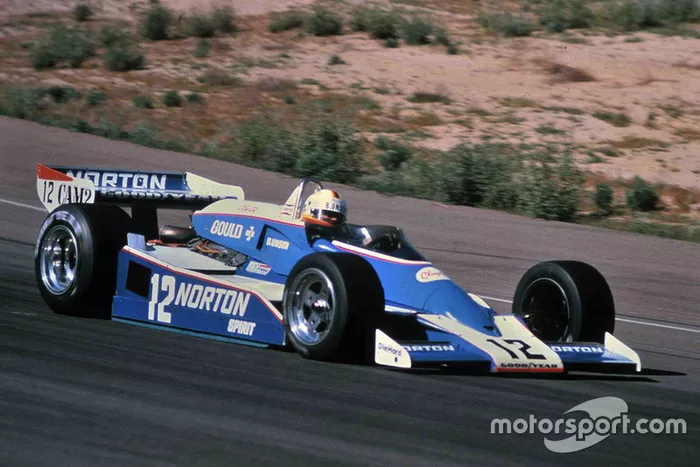 Bobby Unser se llevó esa carrera, pero en IndyCar, esos dos años
