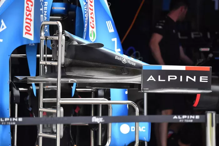 Alpine A521 detail