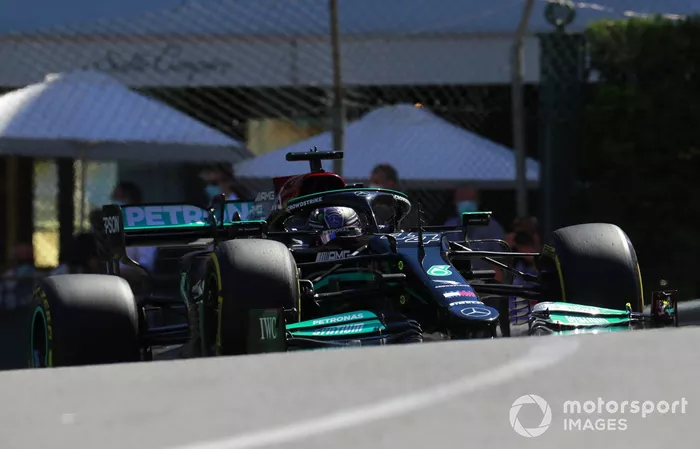 Lewis Hamilton, Mercedes W12