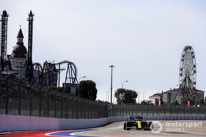 Esteban Ocon, Renault F1 Team R.S.20