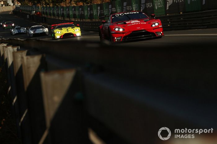 #90 TF Sport Aston Martin Vantage: Salih Yoluc, Charles Eastwood, Jonathan Adam