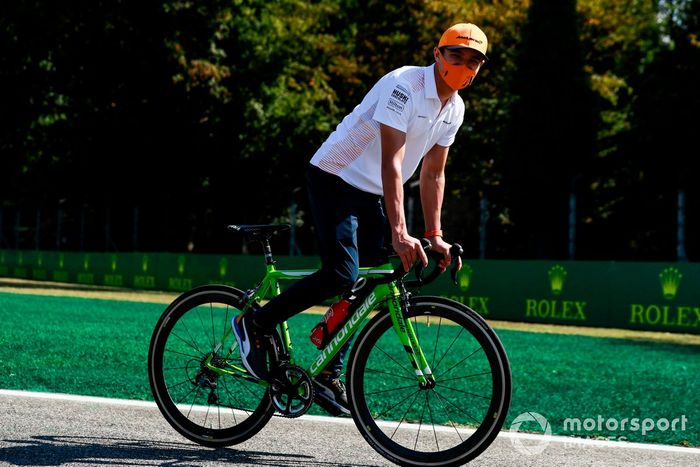 Lando Norris, McLaren, recorre la pista