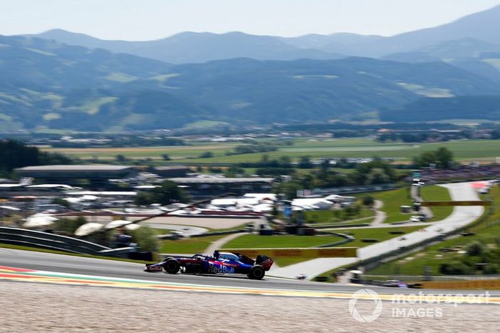 Alexander Albon, Toro Rosso STR14