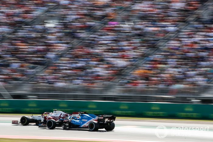 Antonio Giovinazzi, Alfa Romeo Racing C41, Fernando Alonso, Alpine A521