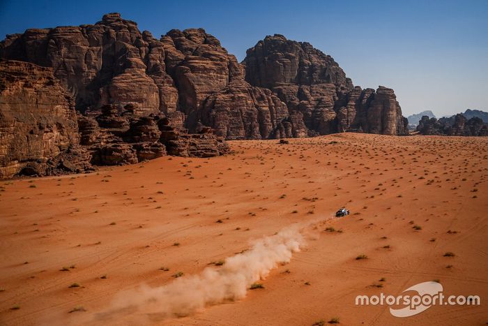 #302 X-Raid Mini JCW Team: Stephane Peterhansel, Edouard Boulanger