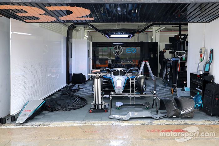Mercedes-Benz EQ Formula E Team garaje